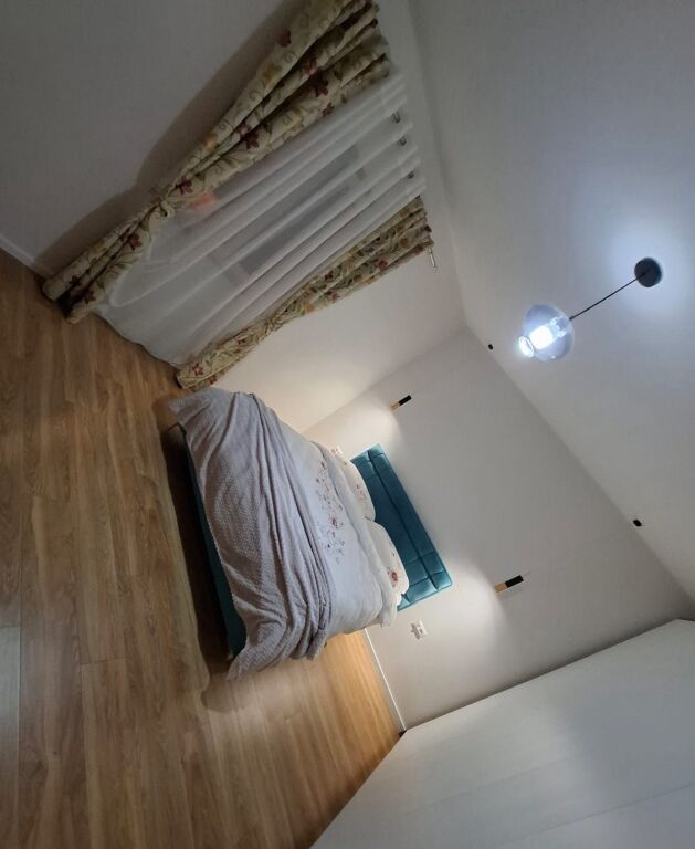 Qera | Shtëpi private 1 + 1 | Tregu Elektrik | 600 €/muaj