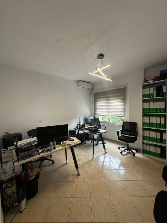 Affitto, Locale per ufficio, Comune di Parigi, Tirana