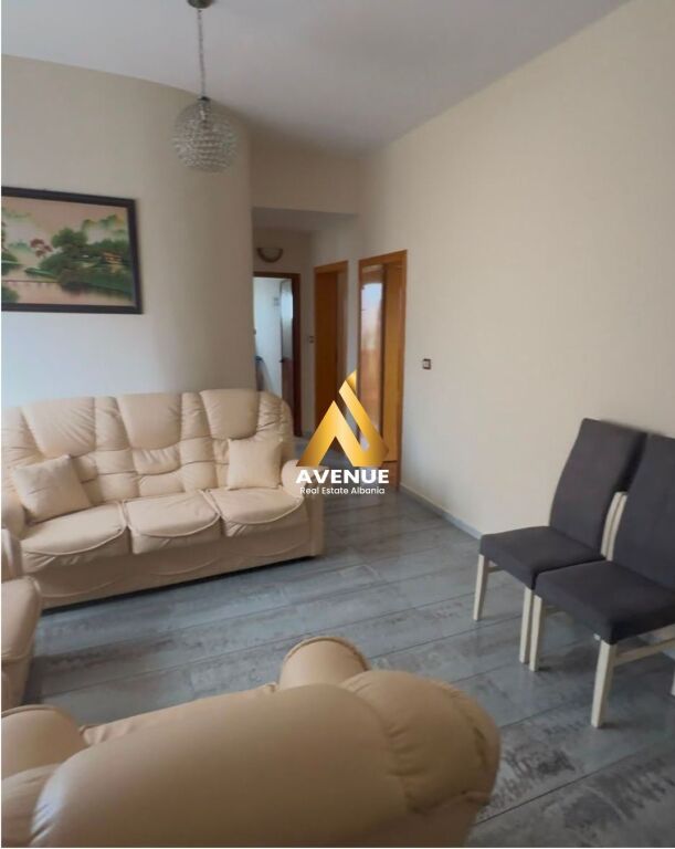 Appartamento in Affitto, 2+1+ Cucina separata, vicino alla Residenza Fiori Di Bosko, Tirana