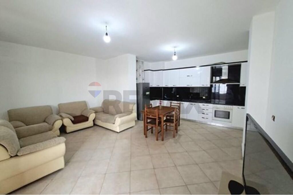 Apartment 2+1 for sale in Yzberisht