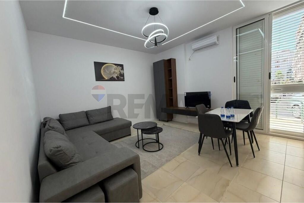 Apartment 1+1 for sale at Kodra e Diellit