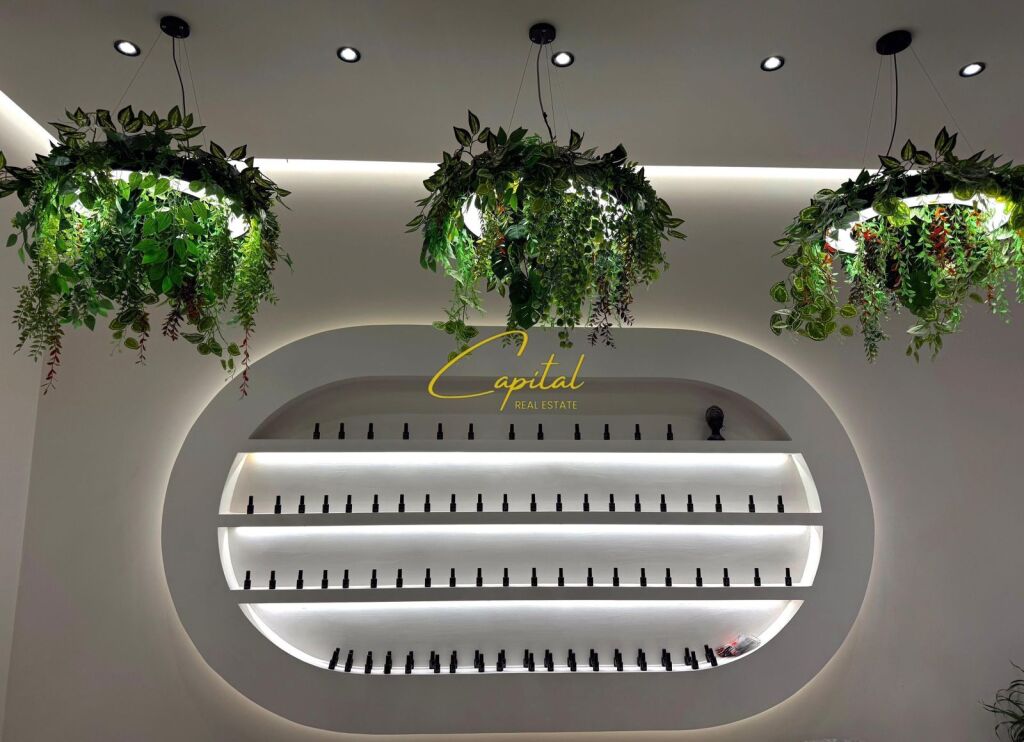 AMBIENTE COMMERCIALE IN AFFITTO 50 M2 ASTIR 600 EURO