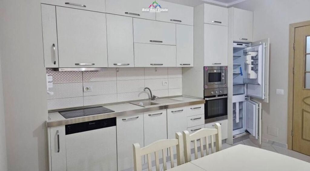 Appartamento In Affitto 2+1 Vicino al Giardino Zoologico (ID B2201933) Tirana