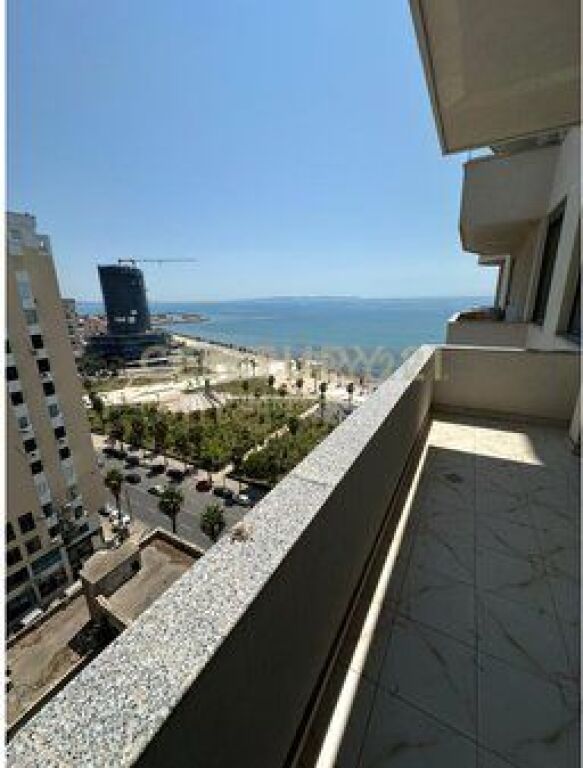 AFFITTASI APPARTAMENTO 2+1+2 CON VISTA MARE A VOLLGA !