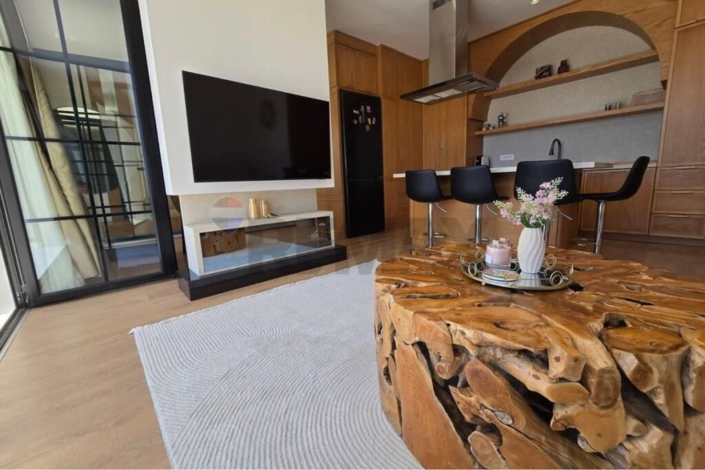 One-story villa for sale in Paskuqan