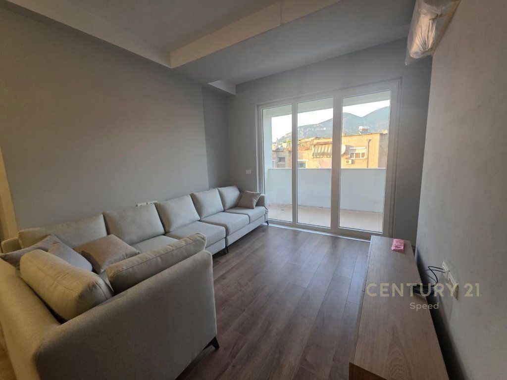 APPARTAMENTO 2+1 IN AFFITTO – SCUOLA UNITA 570 € /Mese