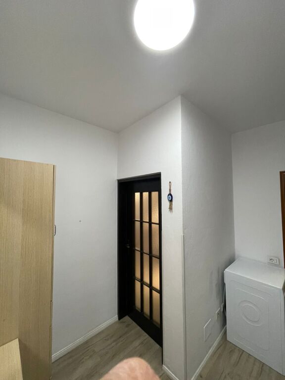 Apartament 1+1 per qera Rruga e Dibres !