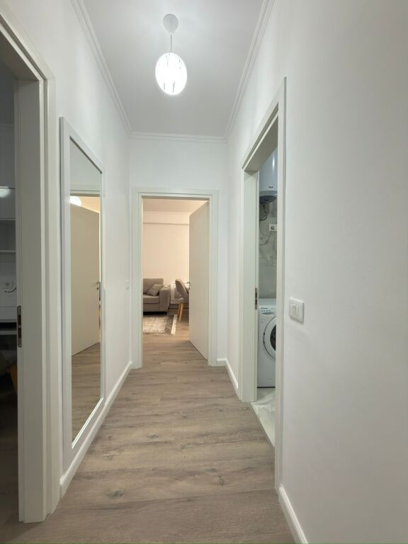 Jepet me qira 2+1+2+parking tek Oasis Unaza e Re
