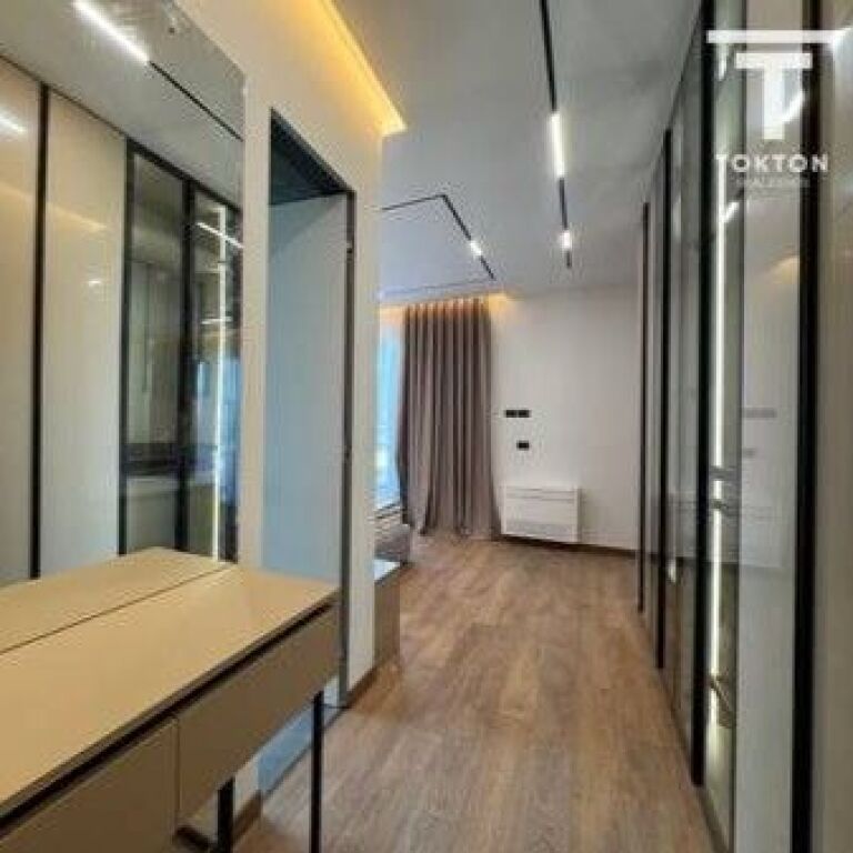 FOR SALE, ATTACHED VILLA, FOREST RESIDENCE, DRY LAKE