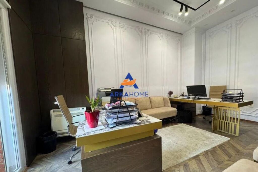 UFFICIO IN AFFITTO 55M2 "PRESSO GOLDEN PARK" 650 EURO