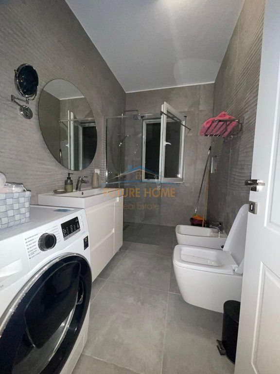 Shitje,Apartament 1+1,Unaza Re !