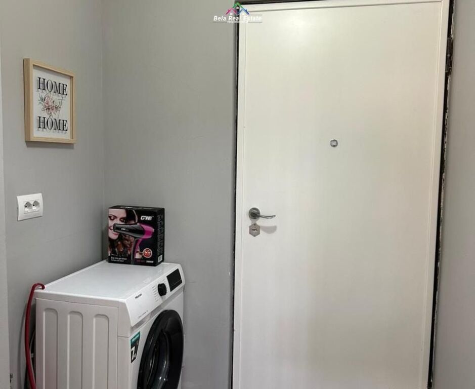 Apartament Me Qera 1+1 Tek Pazari i Ri (ID B2101737) Tirane