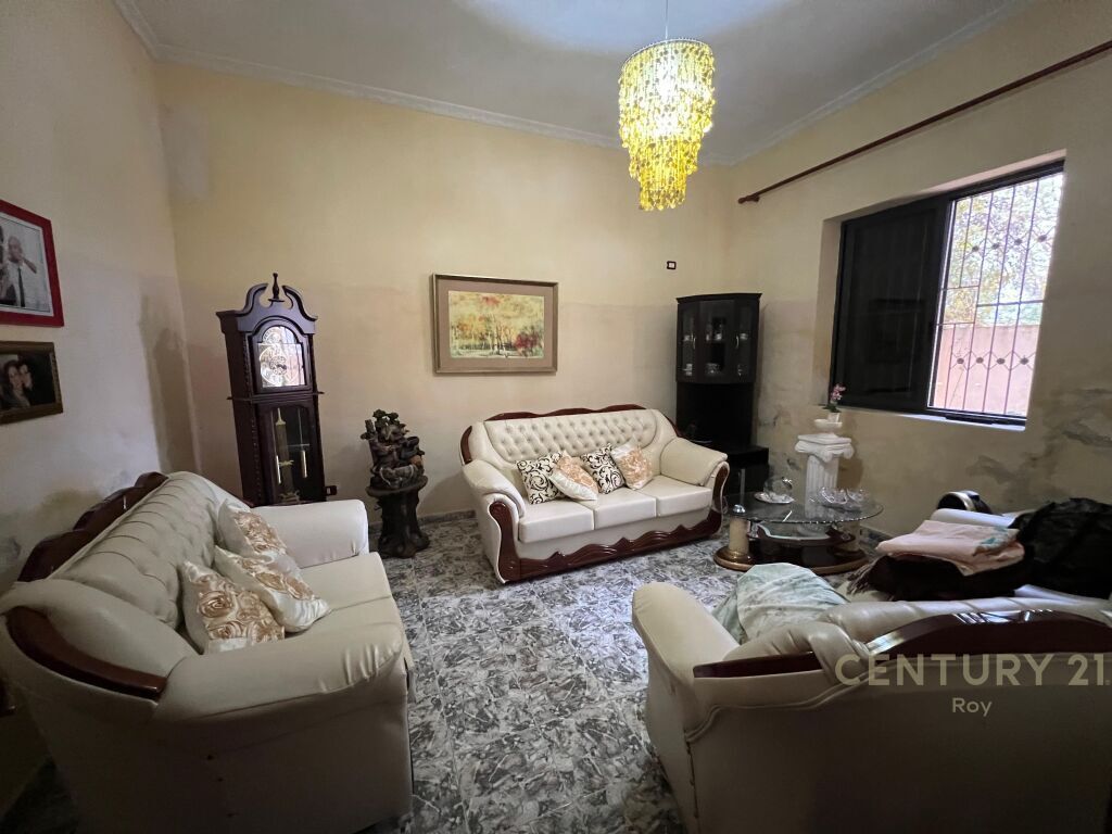 OKAZION **SHITET SHTEPI PRIVATE NE SHKOZET,DURRES!! 650€/m2**