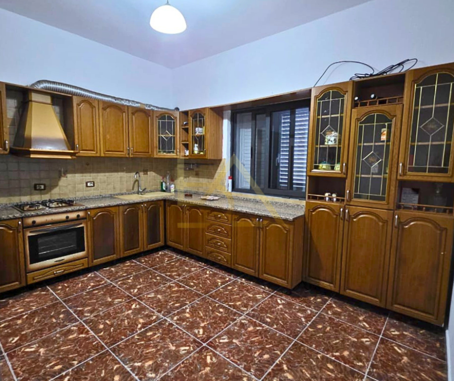 Appartamenti in Affitto – Durazzo, Spiaggia, Quartiere 13