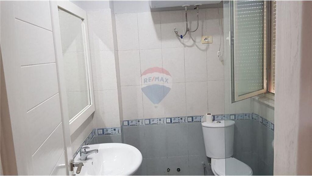 Appartamento 2+1+2 con veranda al Lago Secco!