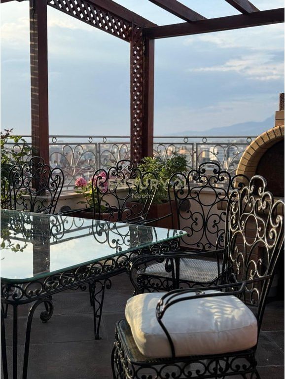 Apartment 3+1+3 Penthouse with Panoramic View for Sale from Tirana