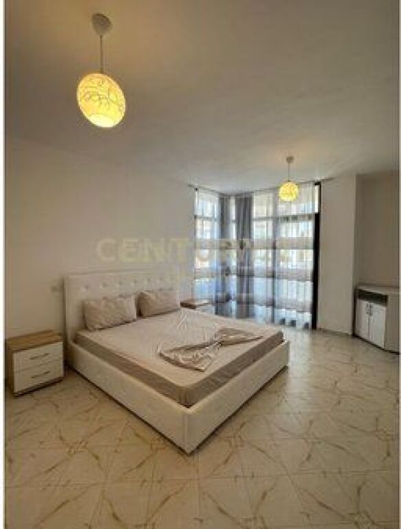 SHITET APARTAMENT 2+1+2 ME PAMJE DETI NE VOLLGA !
