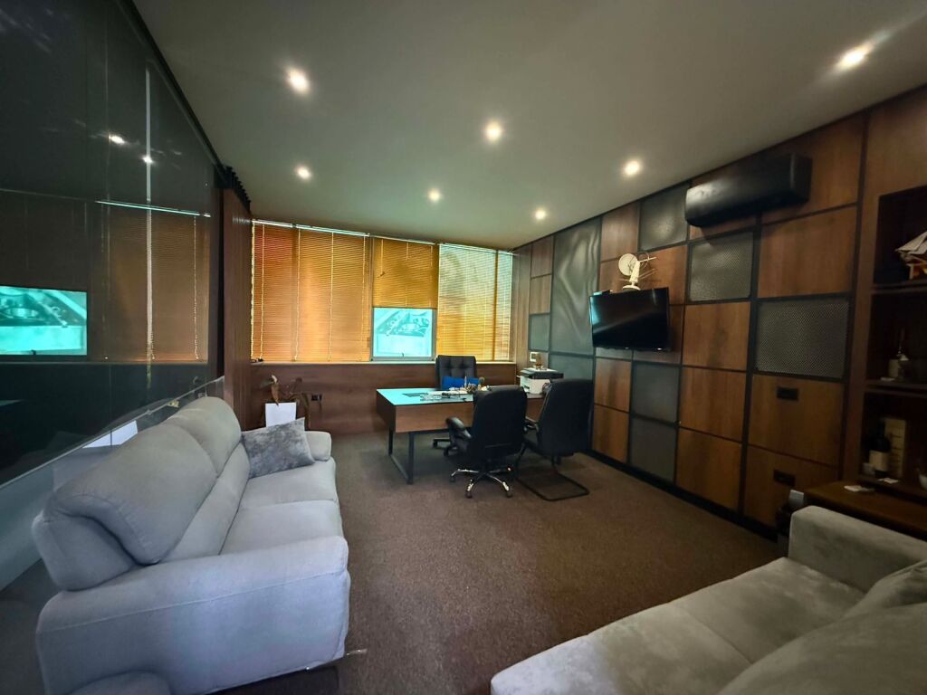Business Premises for Sale, Kavaja Street