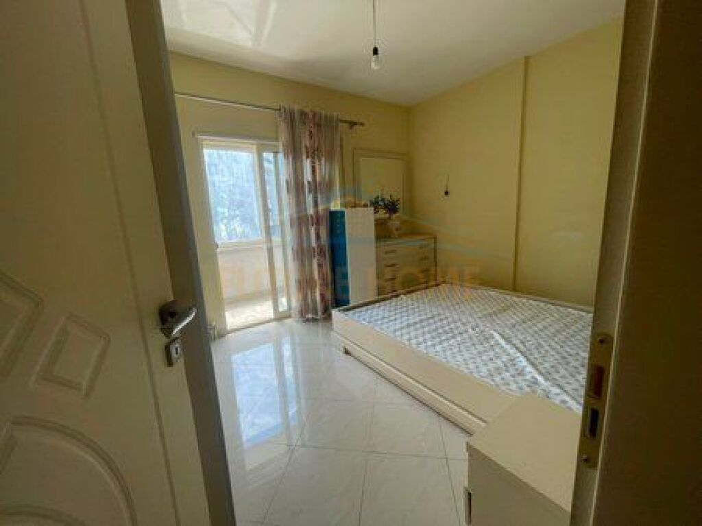 In vendita, Appartamento 2+1, Tufinë, Tirana