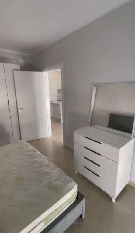 Qera | Apartament 2 + 1 | Rruga 5 Maji | 450 €/muaj