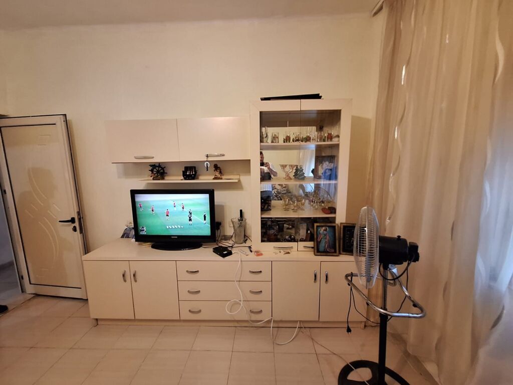 Appartamento 2+1 in affitto a Kombinat 300 euro