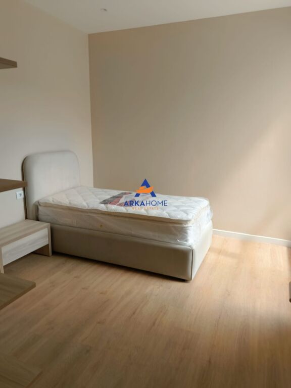 VILLA PREMIUM IN AFFITTO "RESIDENZA GREEN VALLEY, LAGO ASCIUTTO" 3000 EURO