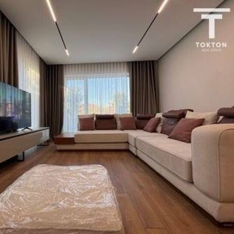 FOR SALE, ATTACHED VILLA, FOREST RESIDENCE, DRY LAKE