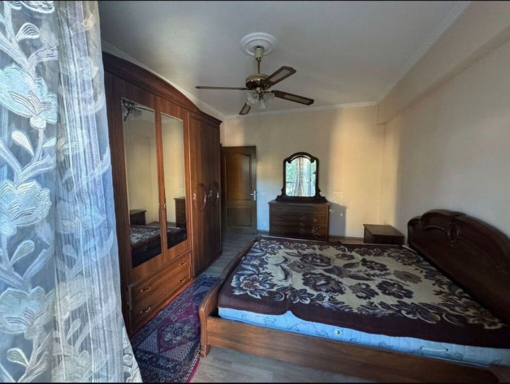 Affitto | Appartamento 3 + 1 | Camino | 600 €/mese