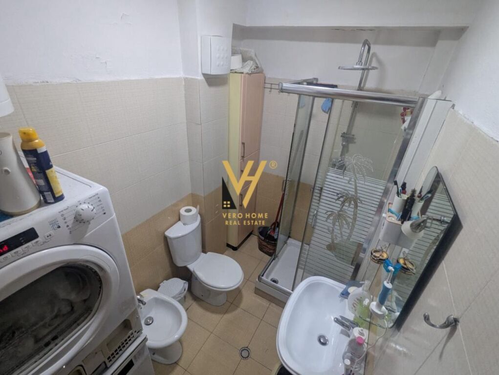 AFFITTASI STUDIO 40 M2 AL PAZARI I RI 500 EURO