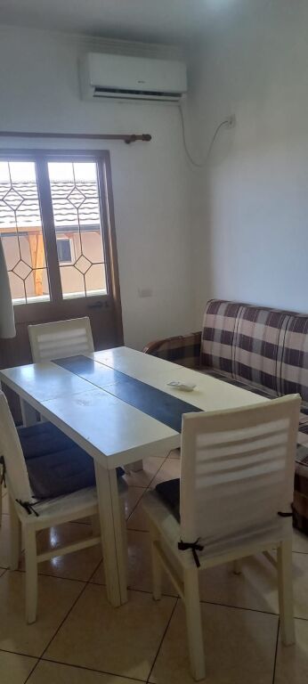 Appartamento in affitto 2+1 - 📍Via 3 Vellezerit Kondi, vicino alla scuola Viktor Hygo