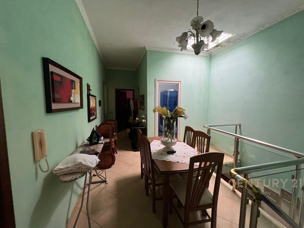 OKAZION **SHITET SHTEPI PRIVATE NE SHKOZET,DURRES!! 650€/m2**