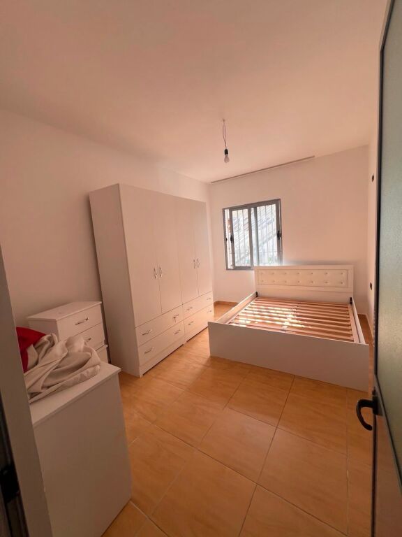 APARTAMENT 1+1 ME QIRA , Komuna Parisit
