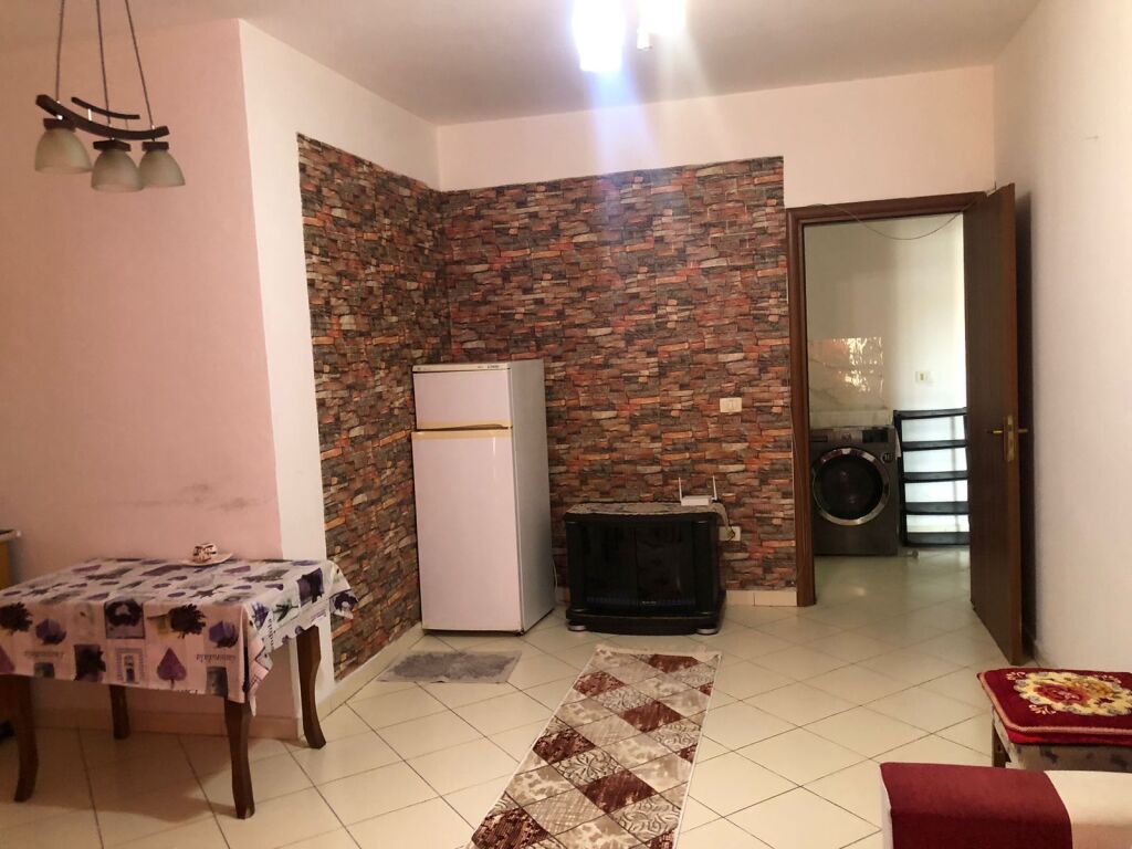 Appartamento 1+1 in affitto ad Astir.