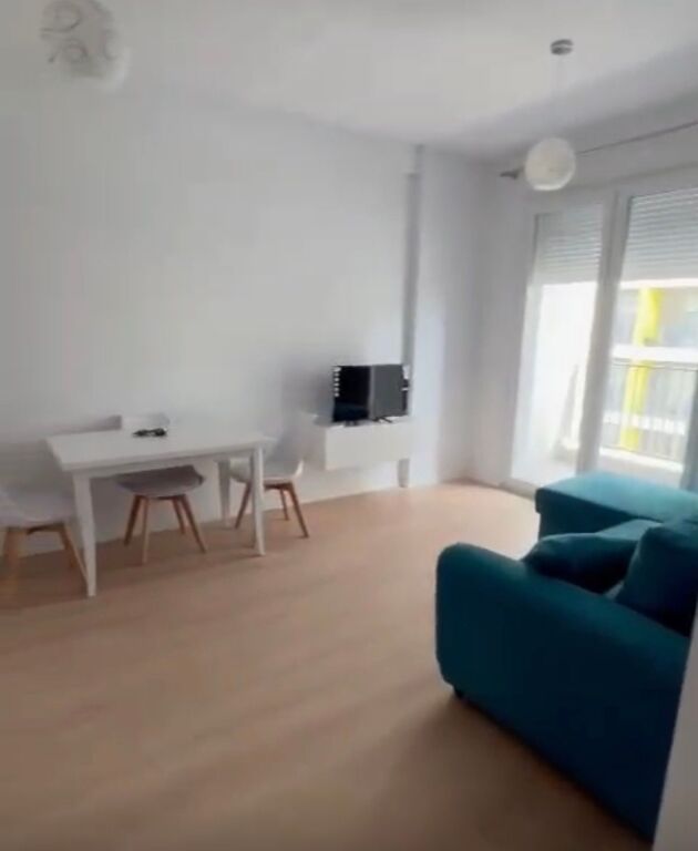 Apartament 1+1 me qira tek Univers City!
