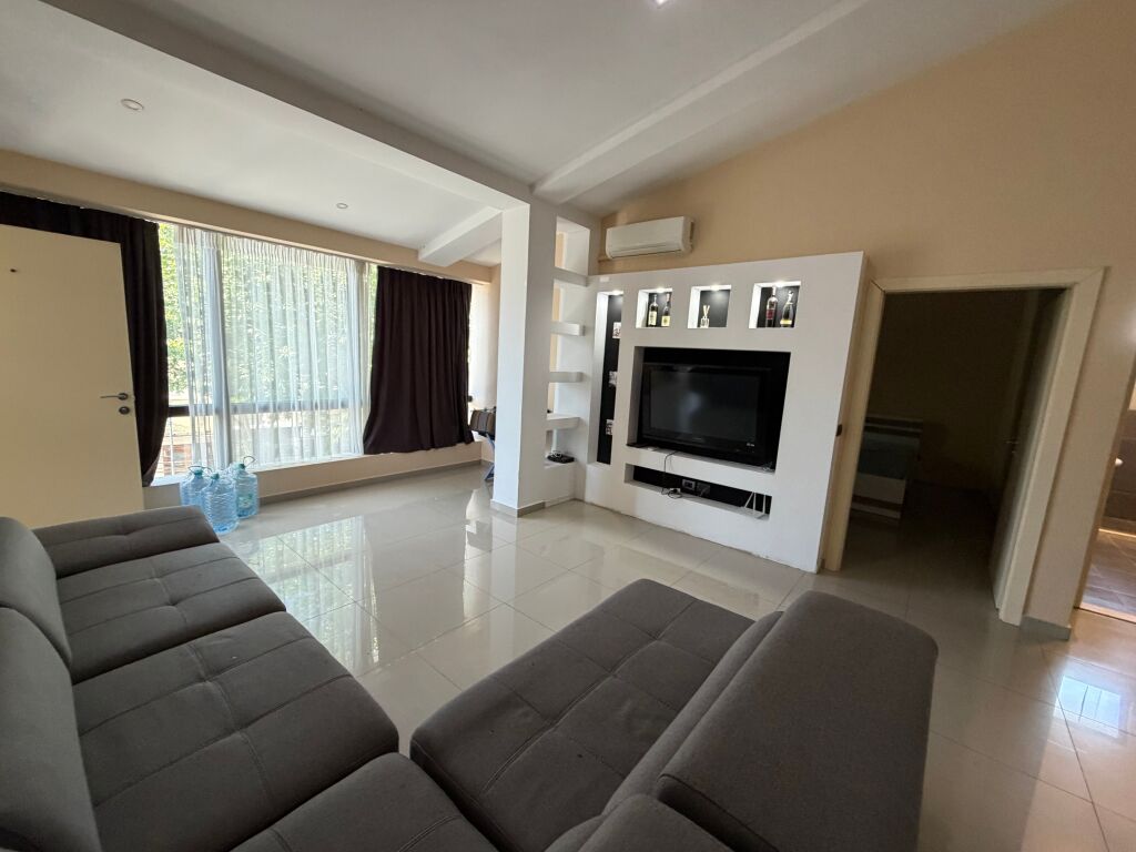 Appartamento 1+1 in affitto a Sauk  📍 Posizione: Sauk 🏢 Piano: 2 🏠 Tipologia: 1+1 💶 Prezzo: 400€ / mese (non trattabile)  