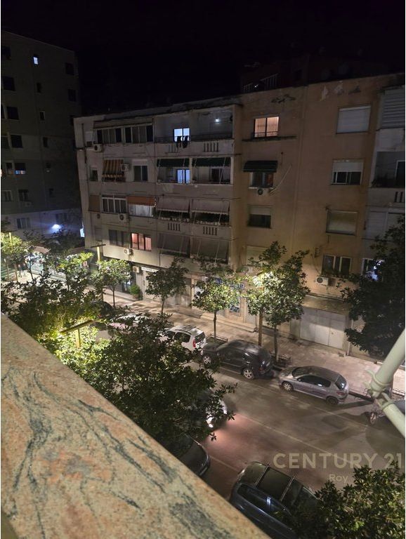 JEPET APARTAMENT 2+1 NE QENDER DURRES!!