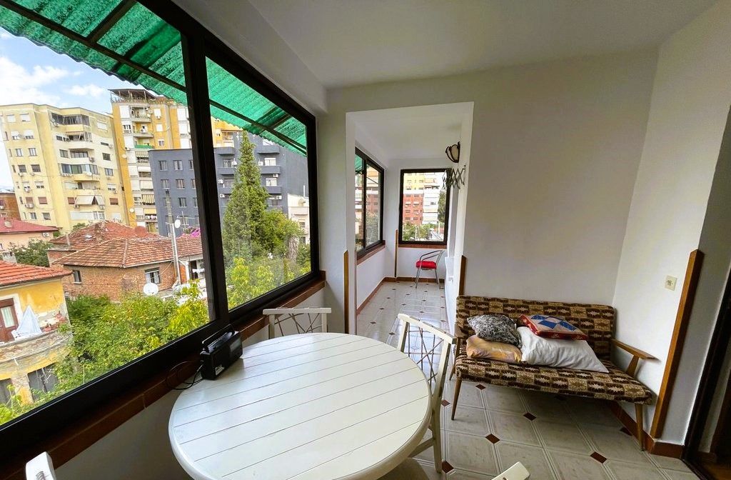 Apartament 2+1 Me qira tek Pazari Ri, Tiranë - 550€ | 80 m²
