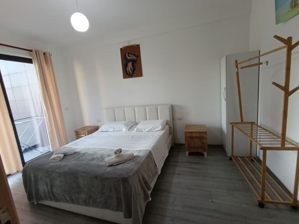 Appartamento 2+1+2 bagni in affitto, 21 Dhjetori!