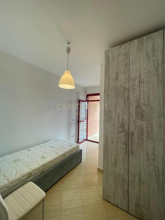 Apartament 2+1 Me Qira në Qendrën e Durrësit !