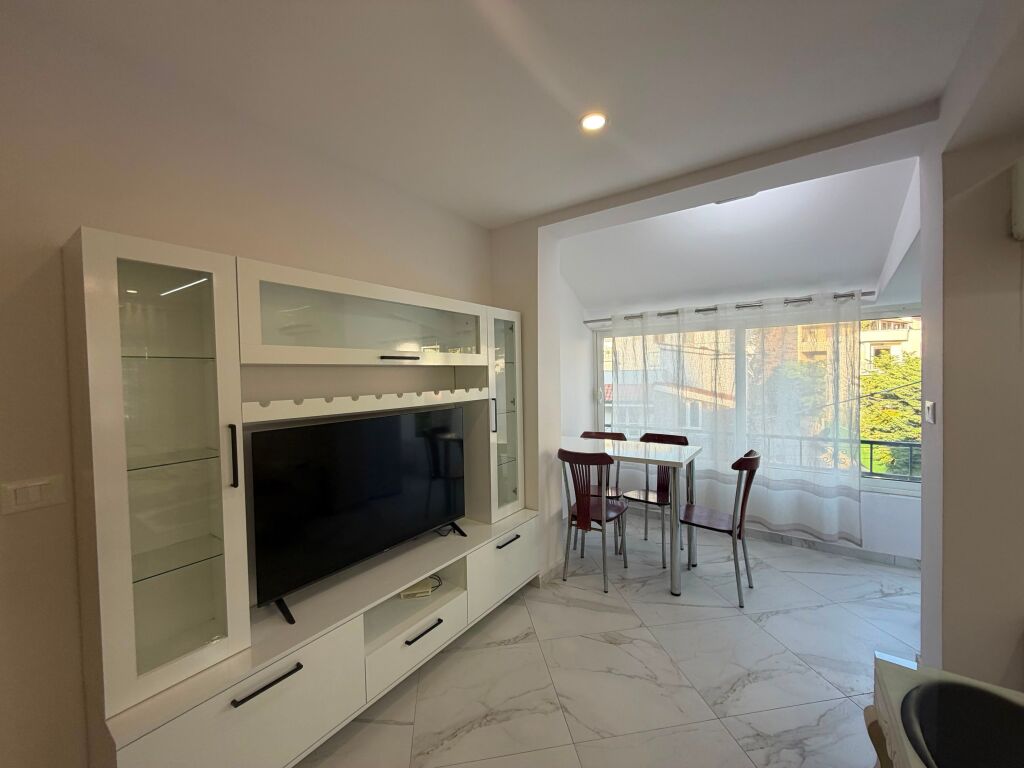 For sale, Studio apartment, Near Epidamn – Golem.(65 million leke)