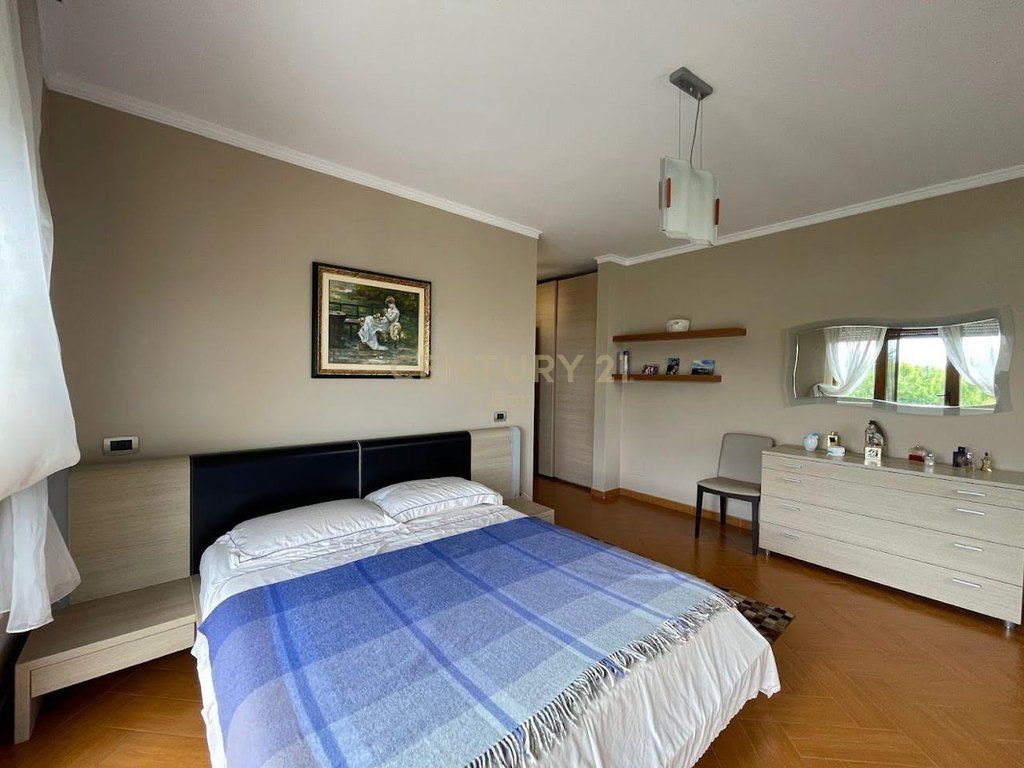 Duplex In Vendita a Golem, Durrës 50 M dal Mare !!