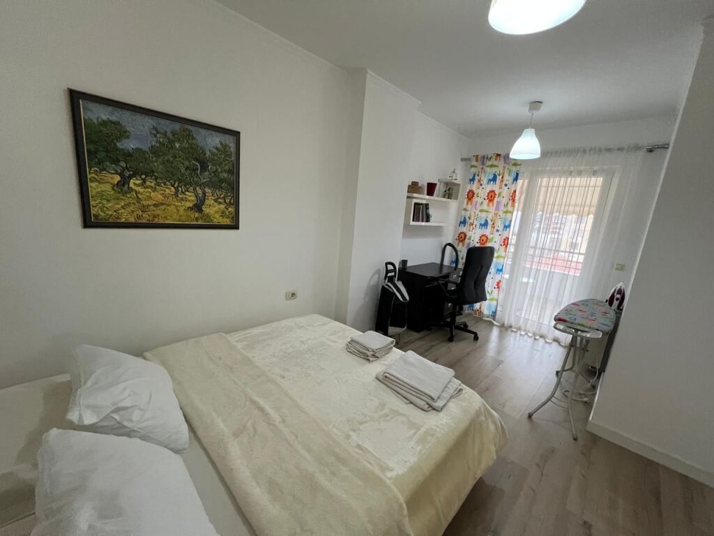 Appartamento 2+1+2 in Affitto a Brryl, Completamente Arredato