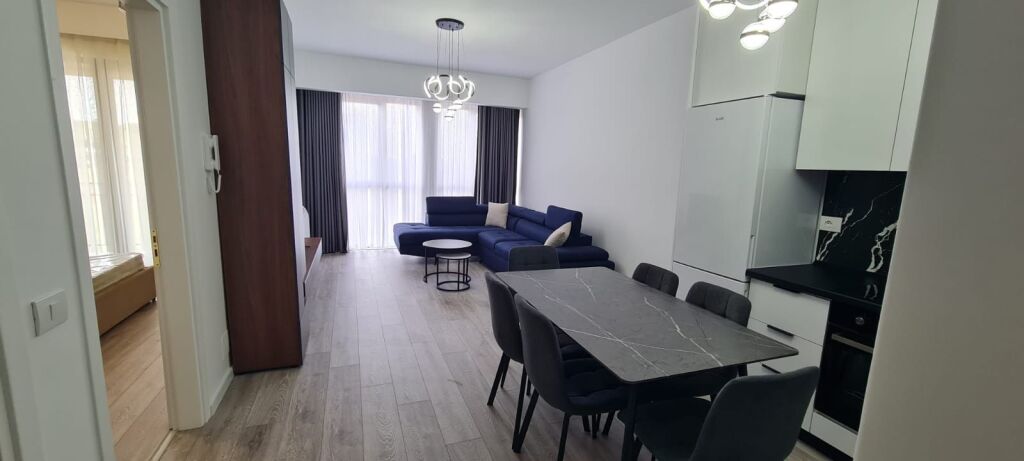 Appartamento in affitto 1+1 a Komuna e Parisit