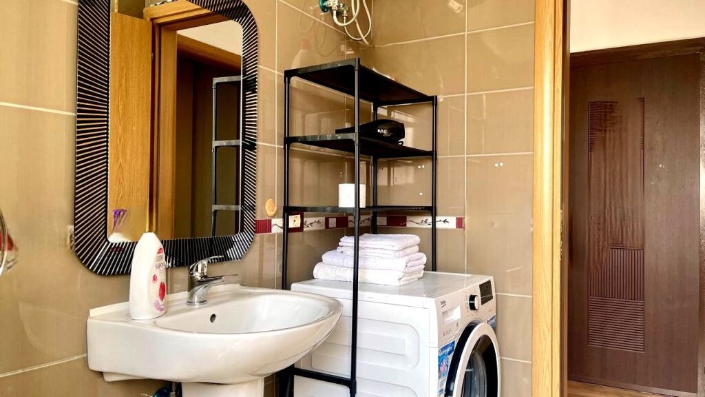 🏡 Appartamento 1+1 in affitto – Pazari i Ri