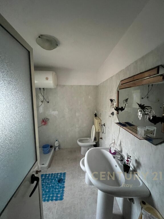 OKAZION **SHITET SHTEPI PRIVATE NE SHKOZET,DURRES!! 650€/m2**