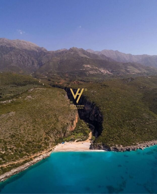 LAND FOR SALE 9,000 M2 IN GJIPE 1,210,000 EURO