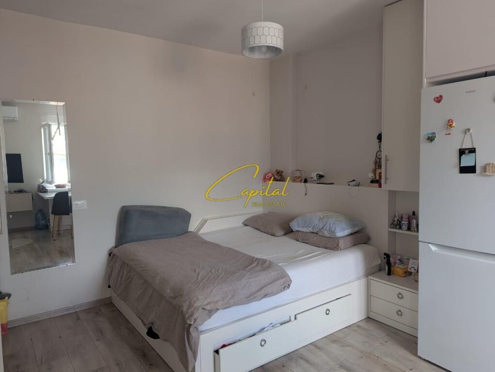 STUDIO FOR RENT 40 NEW BAZAAR 500 EURO