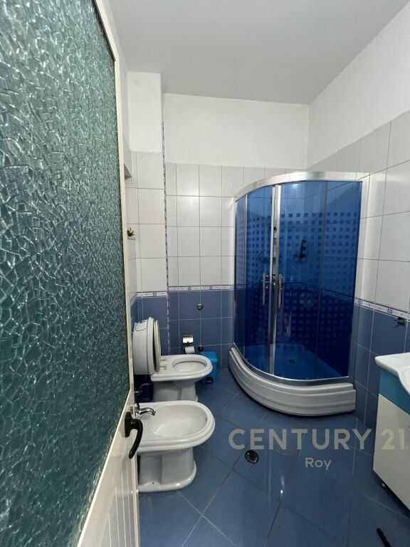 OKAZION **SHITET SHTEPI PRIVATE NE SHKOZET,DURRES!! 650€/m2**