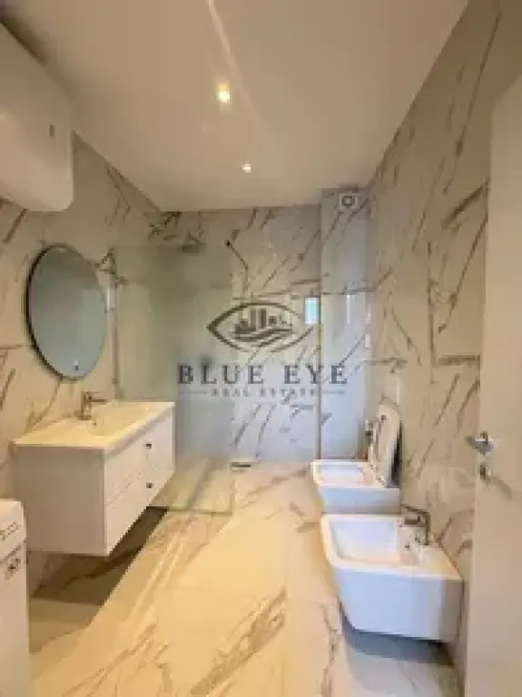 Apartament 2+1 Për Shitje në Golem, Durrës