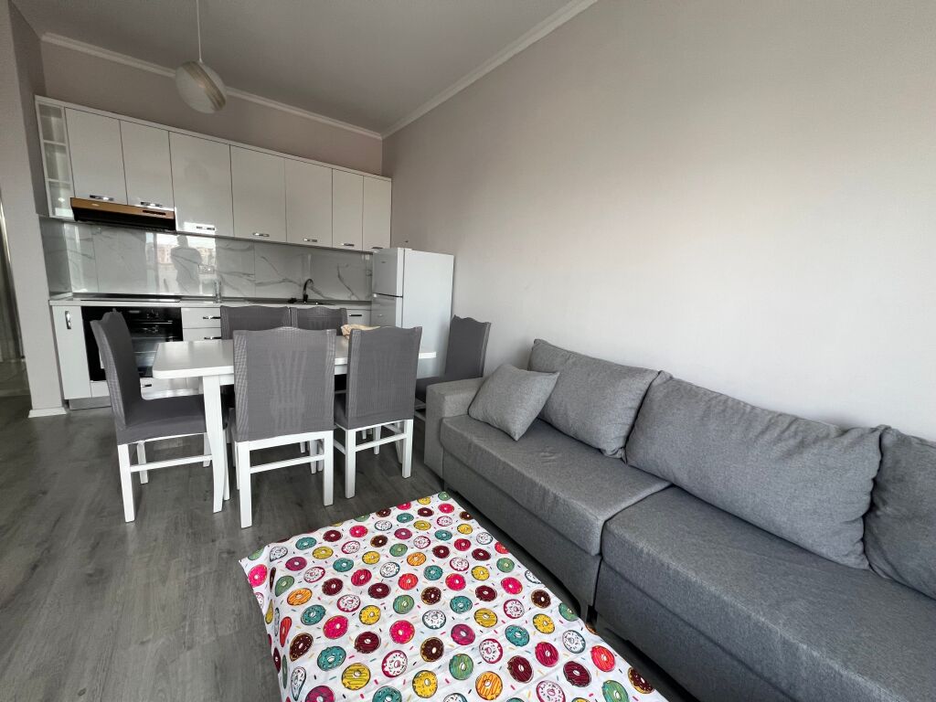 Rent, Apartment 2+1+parking space Albanopoli Street